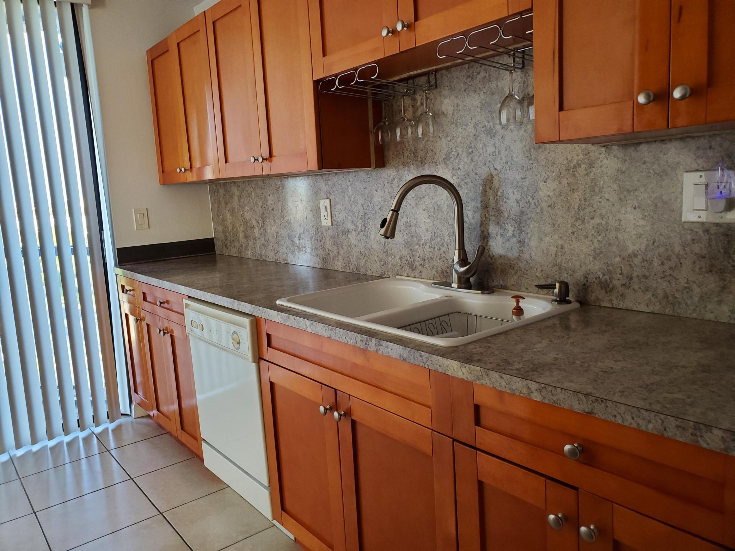 BLUE LAKE CONDO - Residential