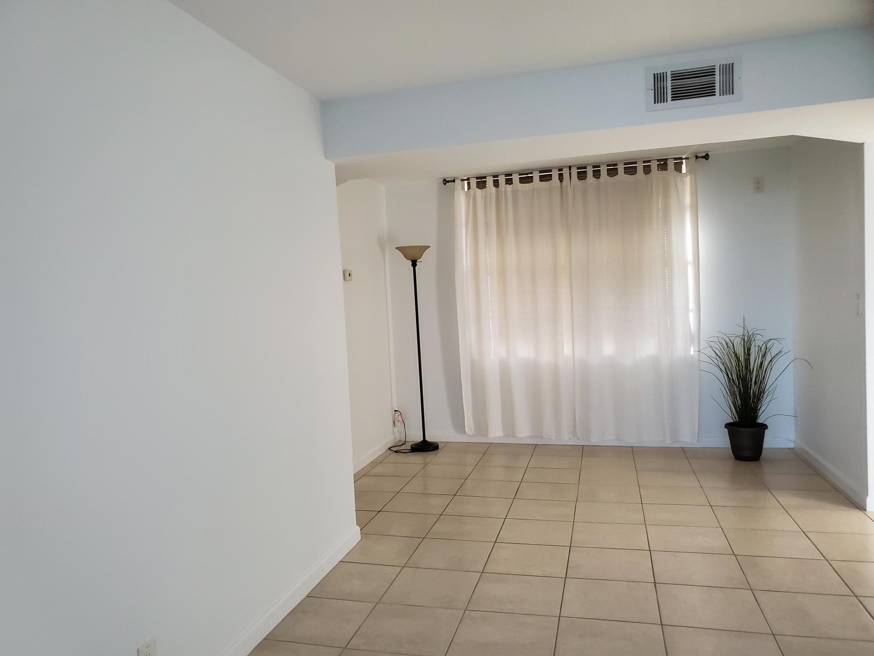 BLUE LAKE CONDO - Residential