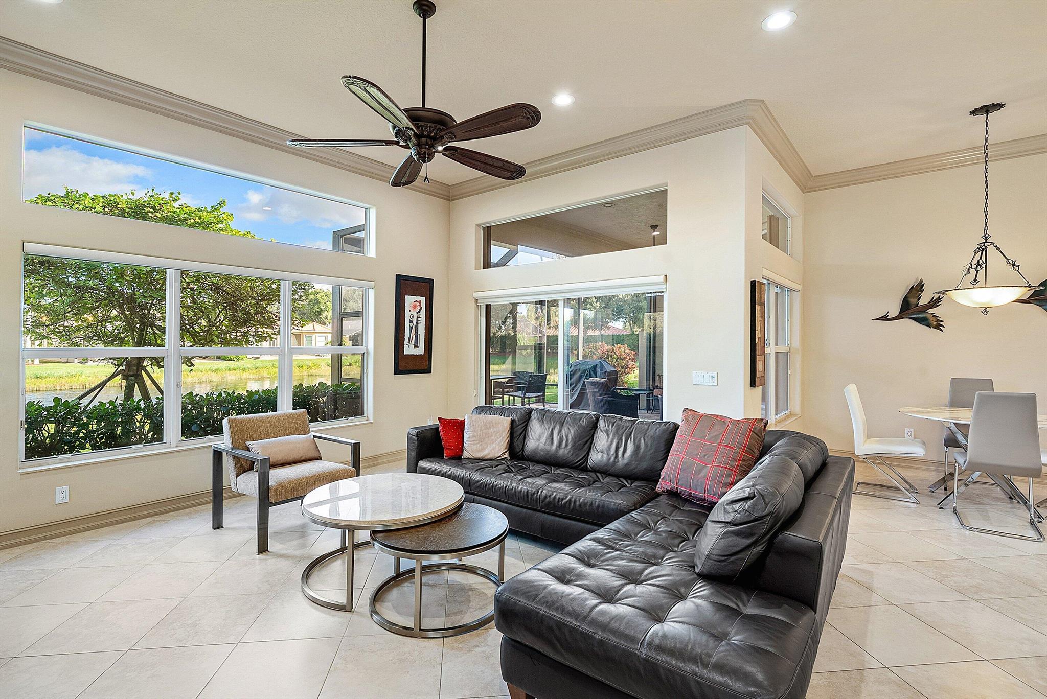 VALENCIA POINTE 3 - Residential