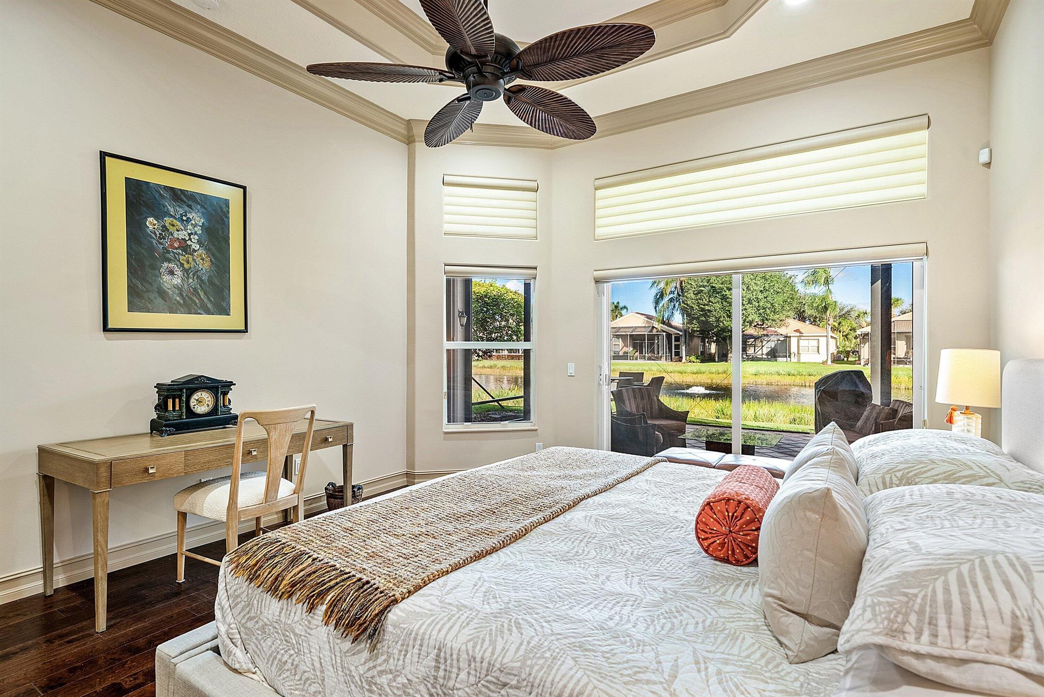 VALENCIA POINTE 3 - Residential