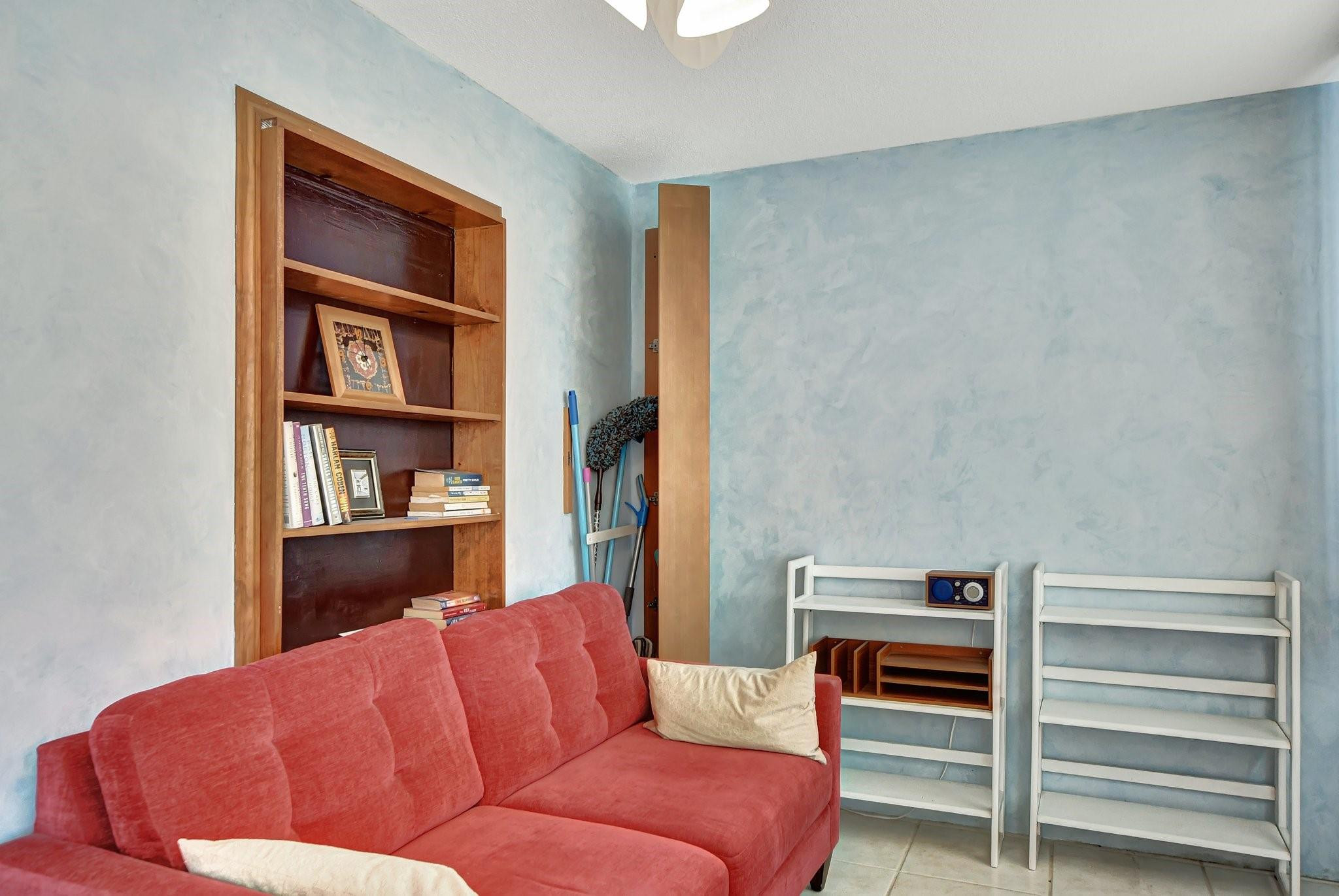 ASHBY C CONDO - Residential