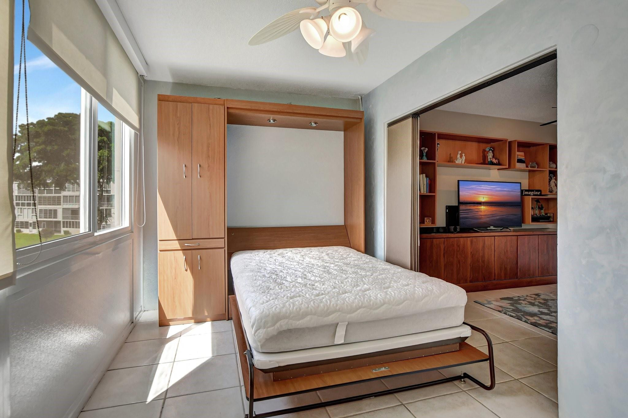 ASHBY C CONDO - Residential