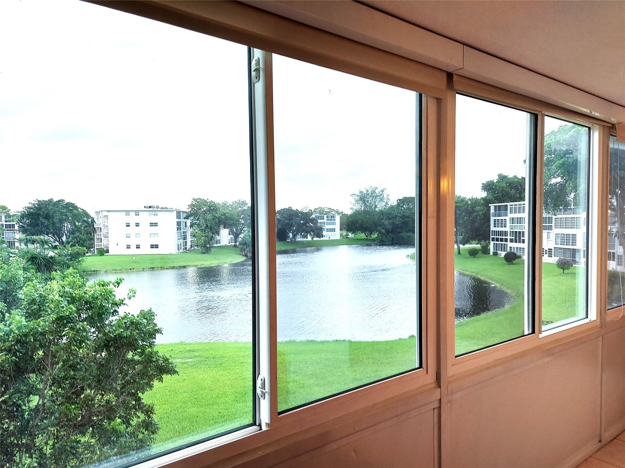 ASHBY C CONDO - Residential