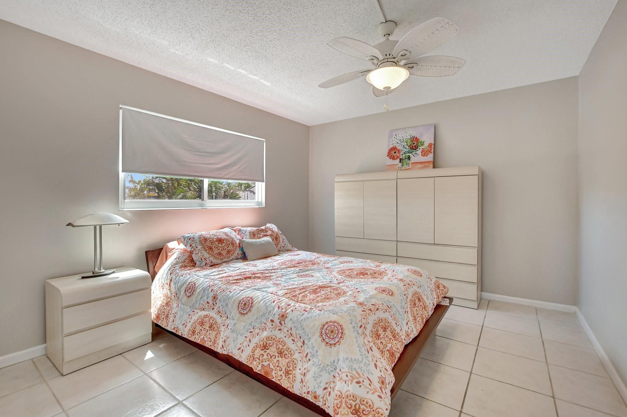 ASHBY C CONDO - Residential