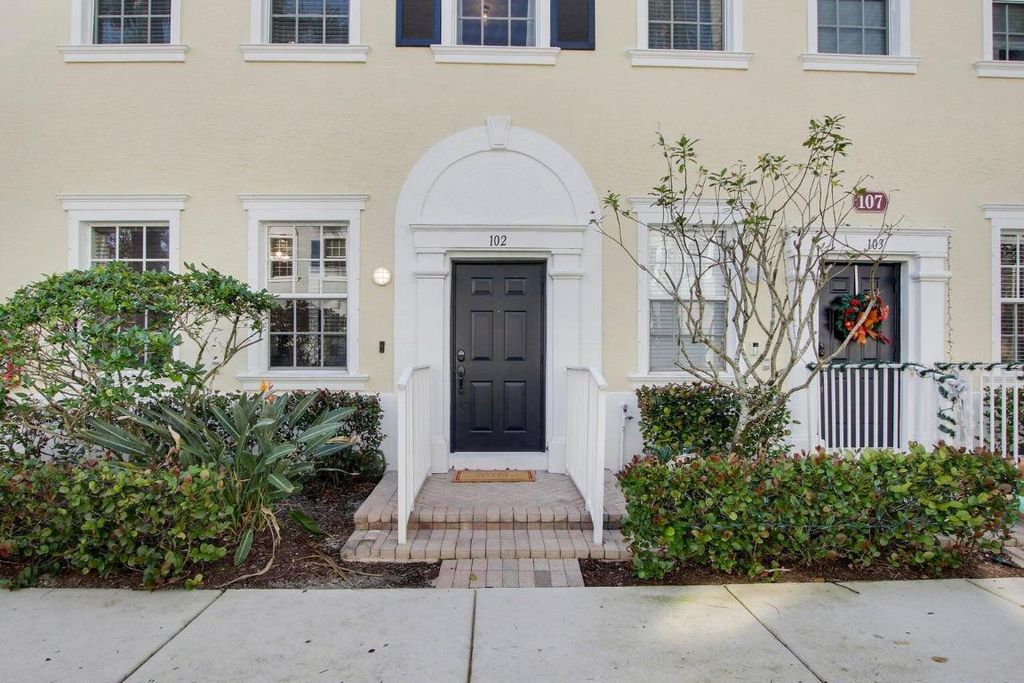 Photo of 107 Pond Apple Ln #102, Jupiter, FL 33458 (MLS # R11148371)