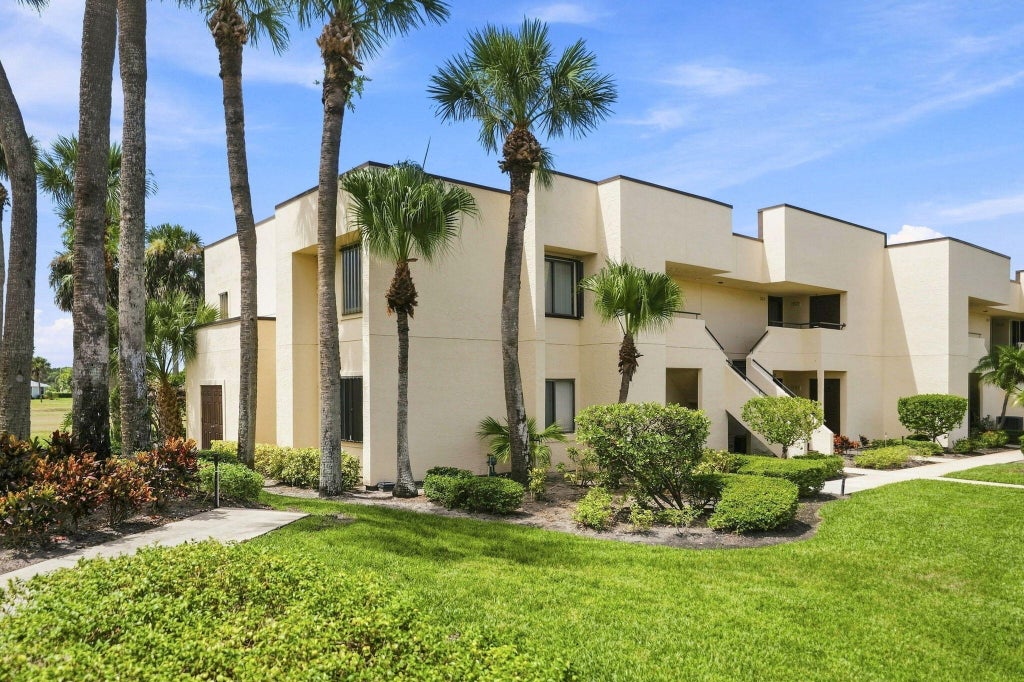 Photo of 6940 SE CONSTITUTION BLVD #201, Hobe Sound, FL 33455 (MLS # B26070212)