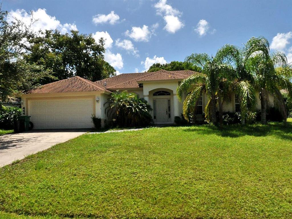 RENT THIS HUGE 4/3/2 HOME WITH FORMAL LIVING, DINING, GREAT ROOM AND 2 CAR GARAGE. EASY ACCESS TO I95 ANDTURNPIKE, GREAT LOCATION FOR SHOPPING, DINING, AND ENTERTAINMENT. ROOM SIZES ARE APPROXIMATE AND SHOULD BE VERIFIED. TENANT PAYING FORLAWN CARE AND PEST CONTROL NO SMOKING PERMITTED.