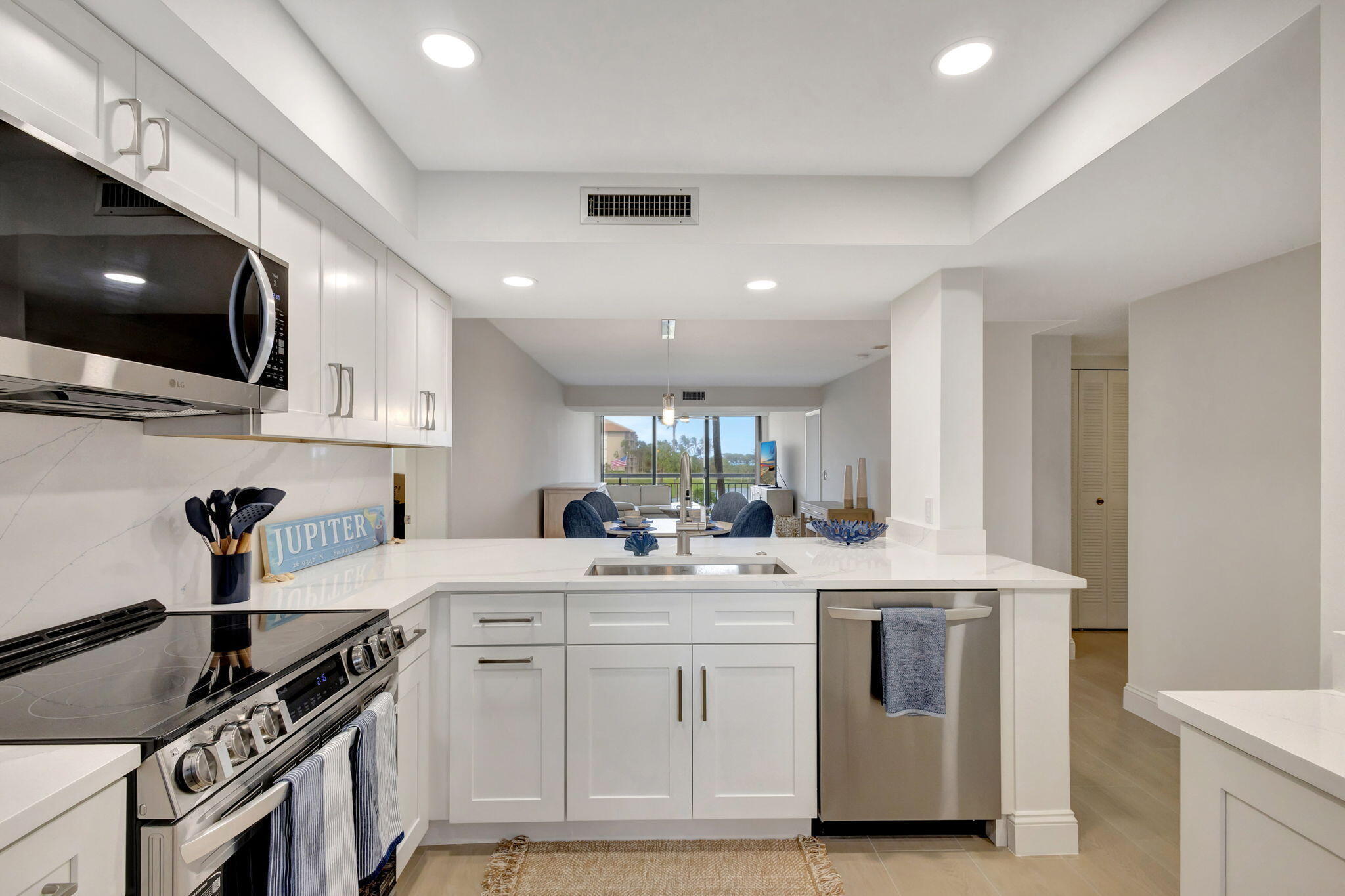 501 S Seas Drive 202