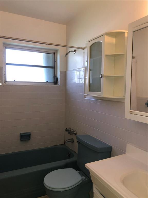 Bayview Club Condo - Residential
