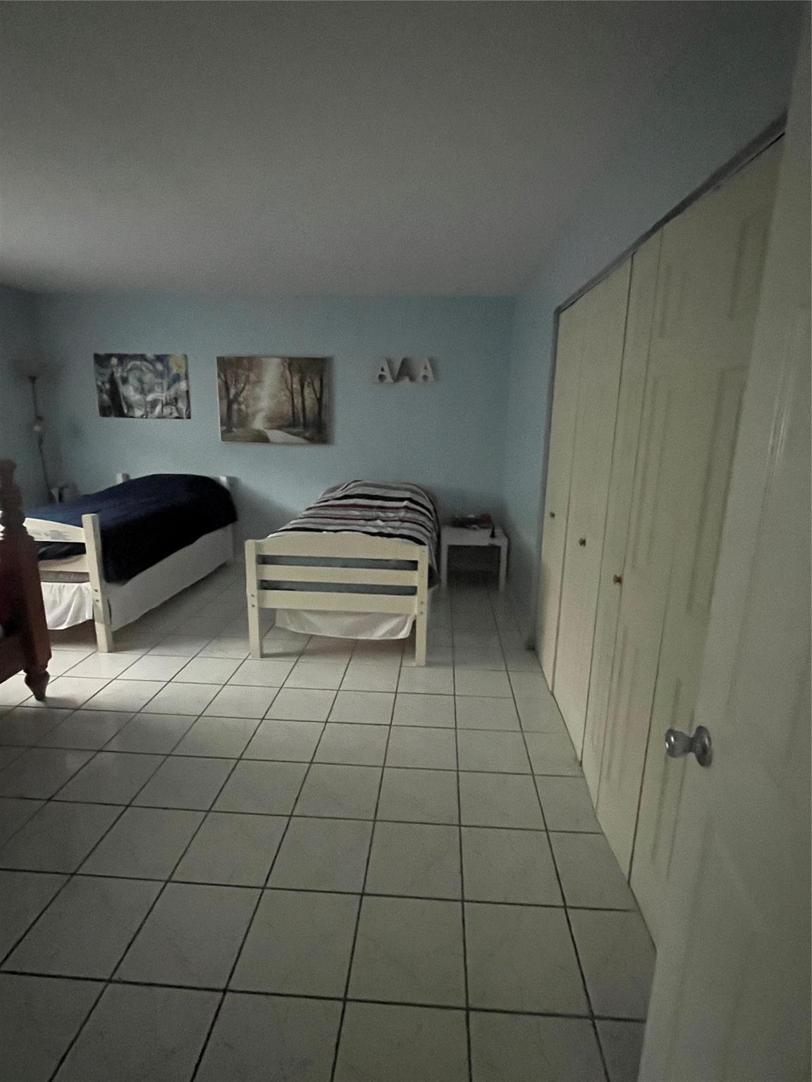 Palm Village Club Condo - Residential Lease