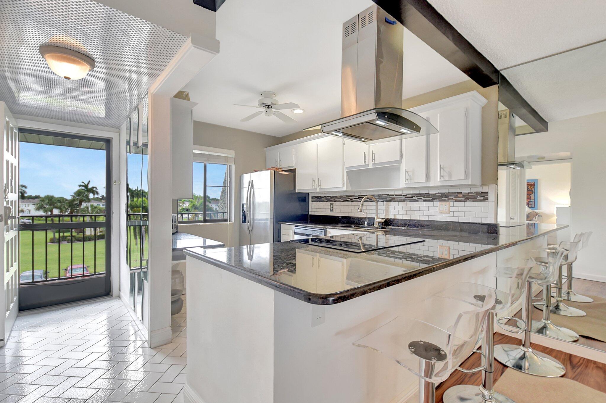 FOUNTAINS OF PALM BEACH CONDO 7 - Residential