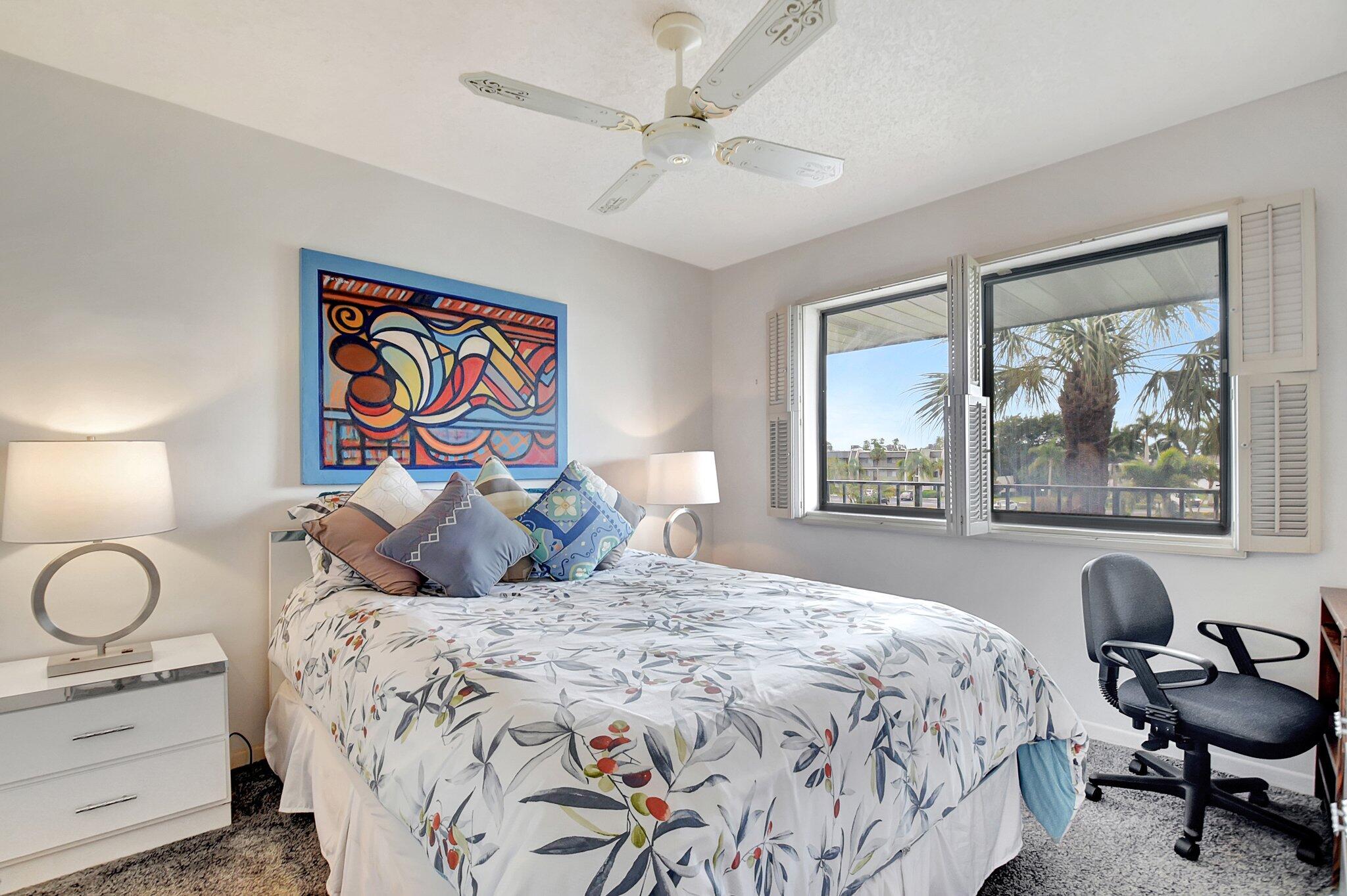 FOUNTAINS OF PALM BEACH CONDO 7 - Residential