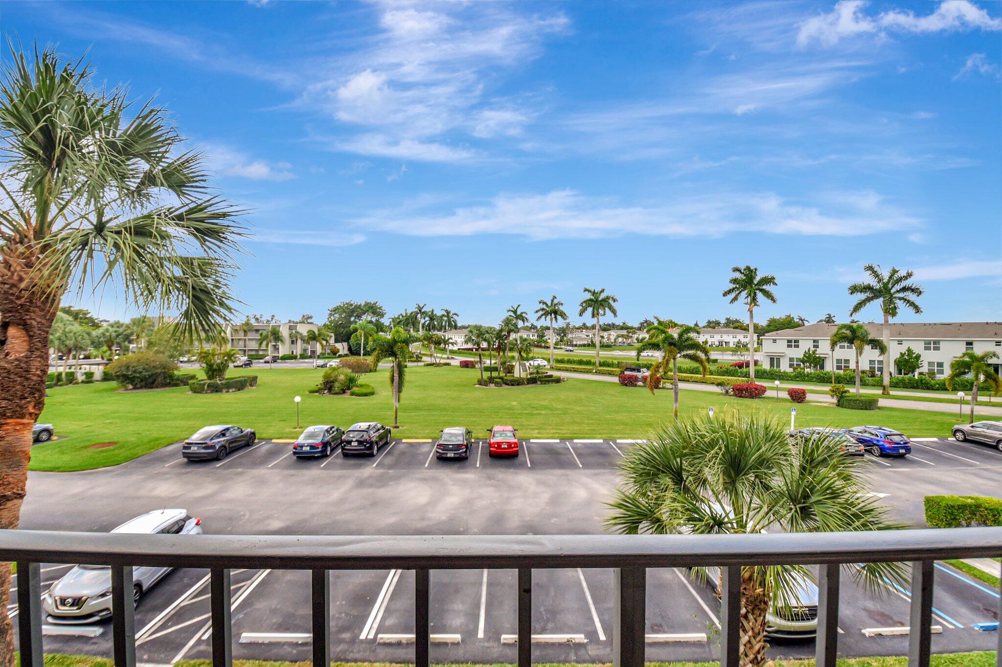 FOUNTAINS OF PALM BEACH CONDO 7 - Residential