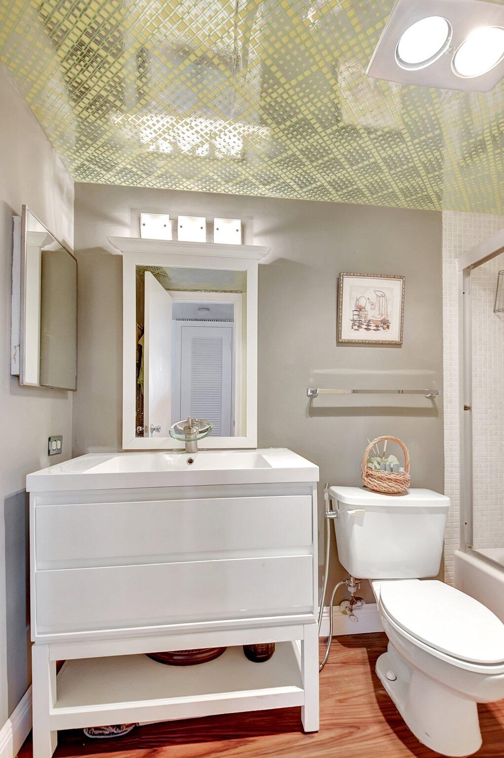 FOUNTAINS OF PALM BEACH CONDO 7 - Residential