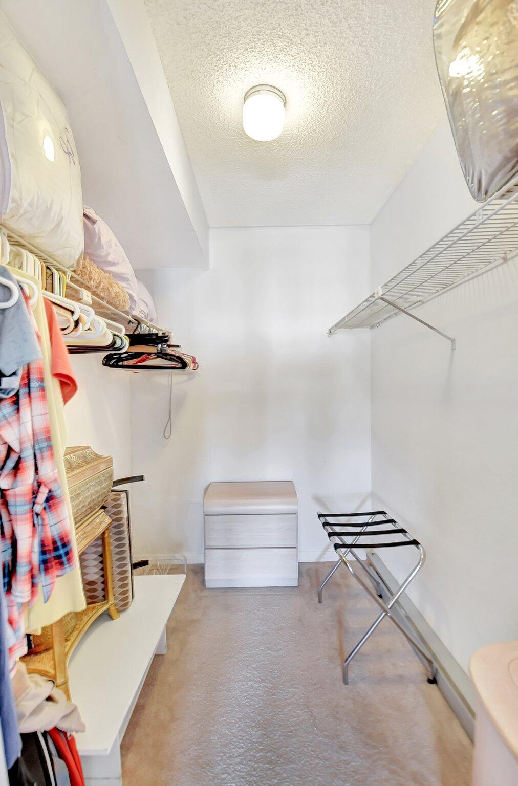 FOUNTAINS OF PALM BEACH CONDO 7 - Residential