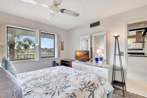 Tiny photo for 4070 Tivoli Ct #307, Lake Worth, FL 33467 (MLS # R11166860)