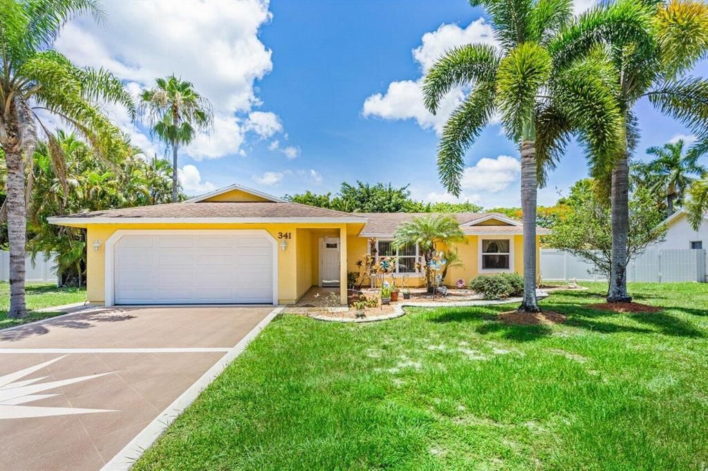 Photo of 341 Sandpiper Avenue Ave, Royal Palm Beach, FL 33411 (MLS # R10811879)