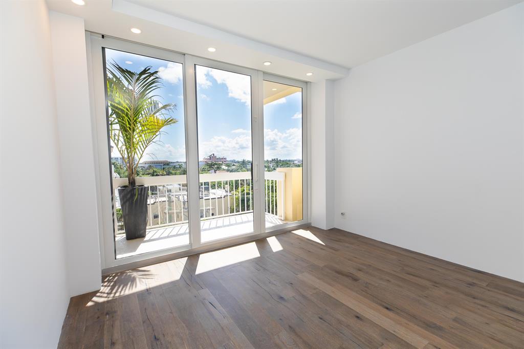 THREE THIRTY SOUTH  OCEAN - Residential