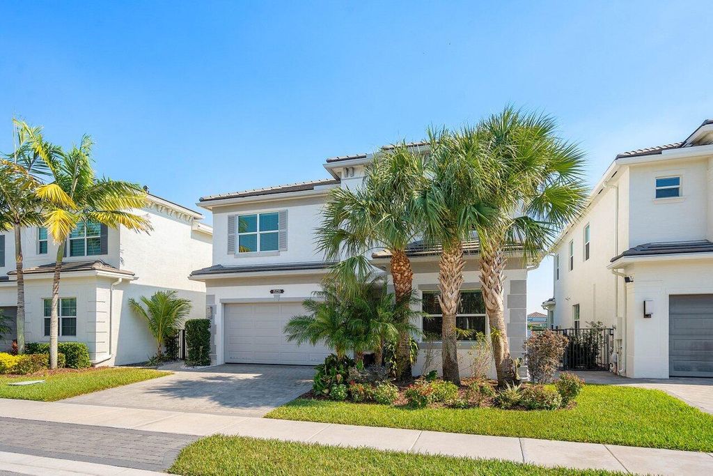 Photo of 15220 Cherry Creek Lane, Delray Beach, FL 33446 (MLS # R10955369)