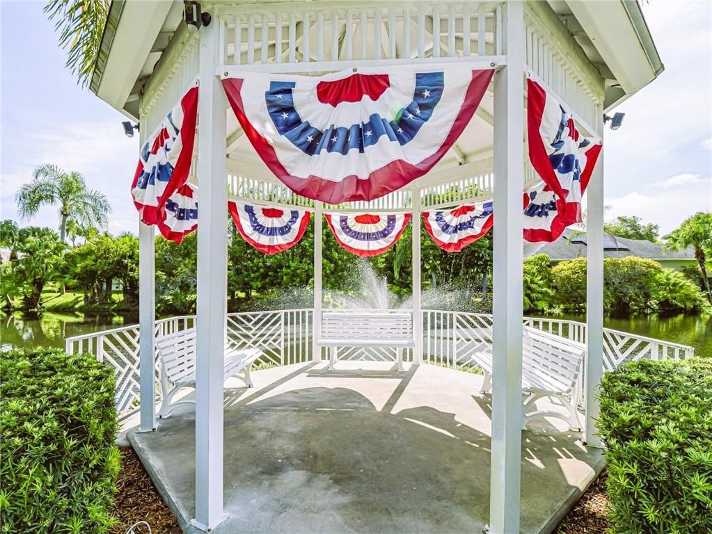 LAURELS SUB PH II (THE) - Land