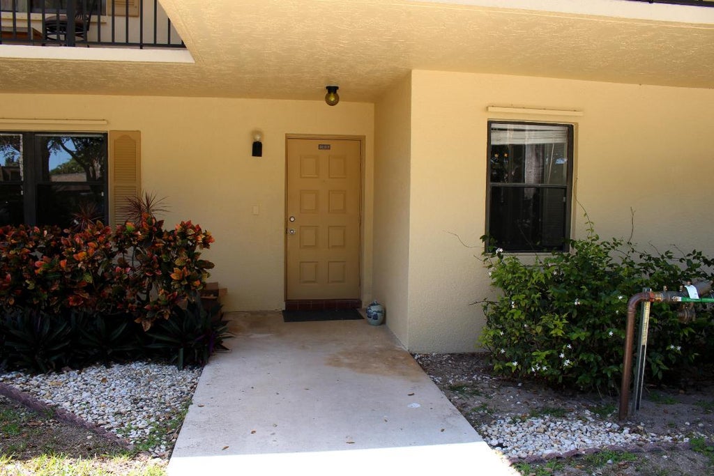 Photo of 2900 SW 22nd Circle #221c, Delray Beach, FL 33445 (MLS # R10963247)