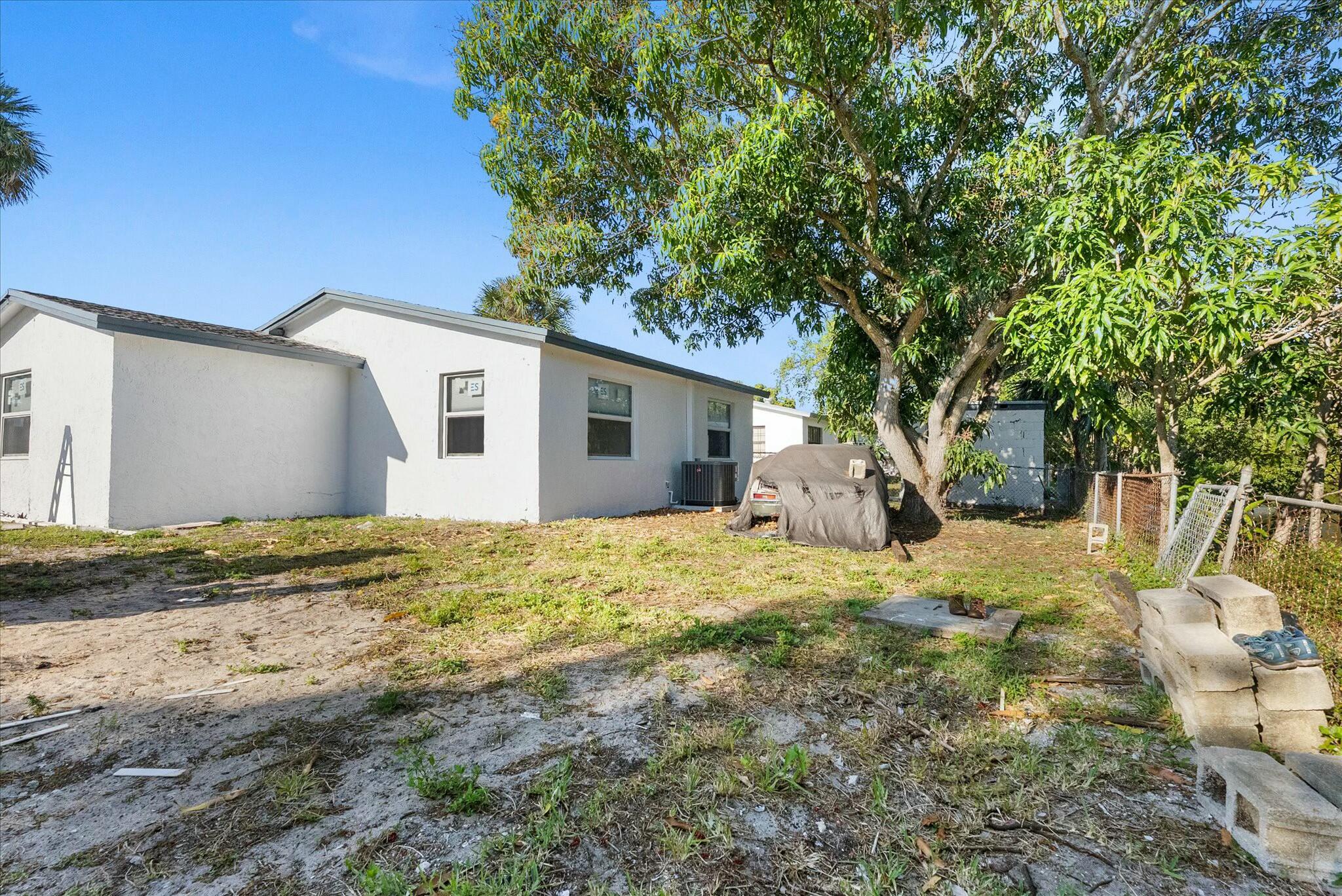 HILLSBORO RIVER ESTATES - Residential