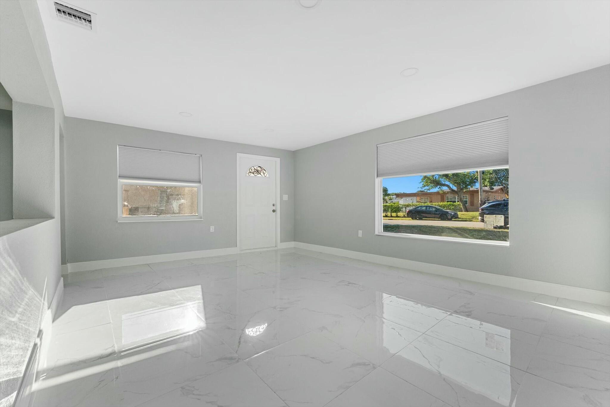 HILLSBORO RIVER ESTATES - Residential