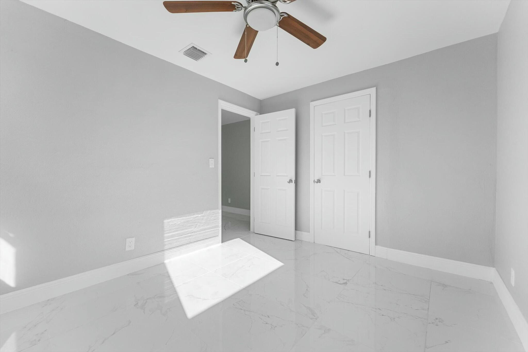 HILLSBORO RIVER ESTATES - Residential