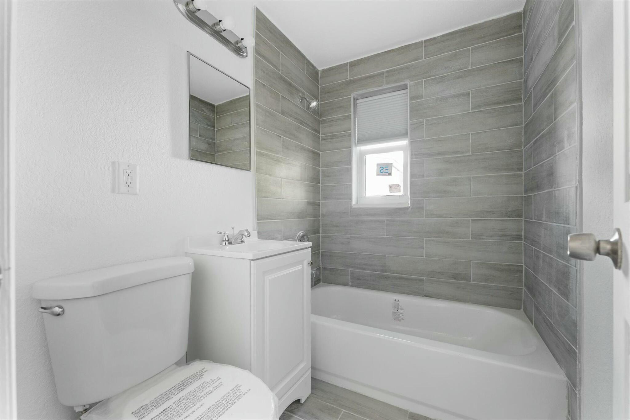 HILLSBORO RIVER ESTATES - Residential