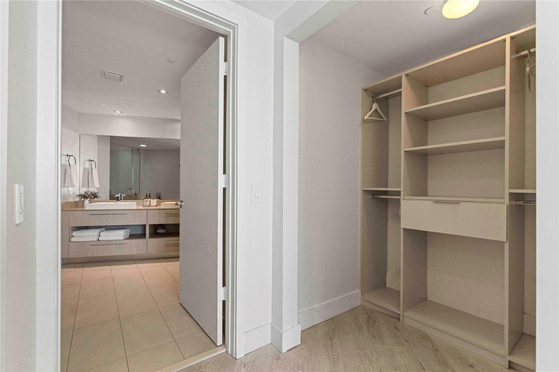 Lyfe Beach Resort - Residential