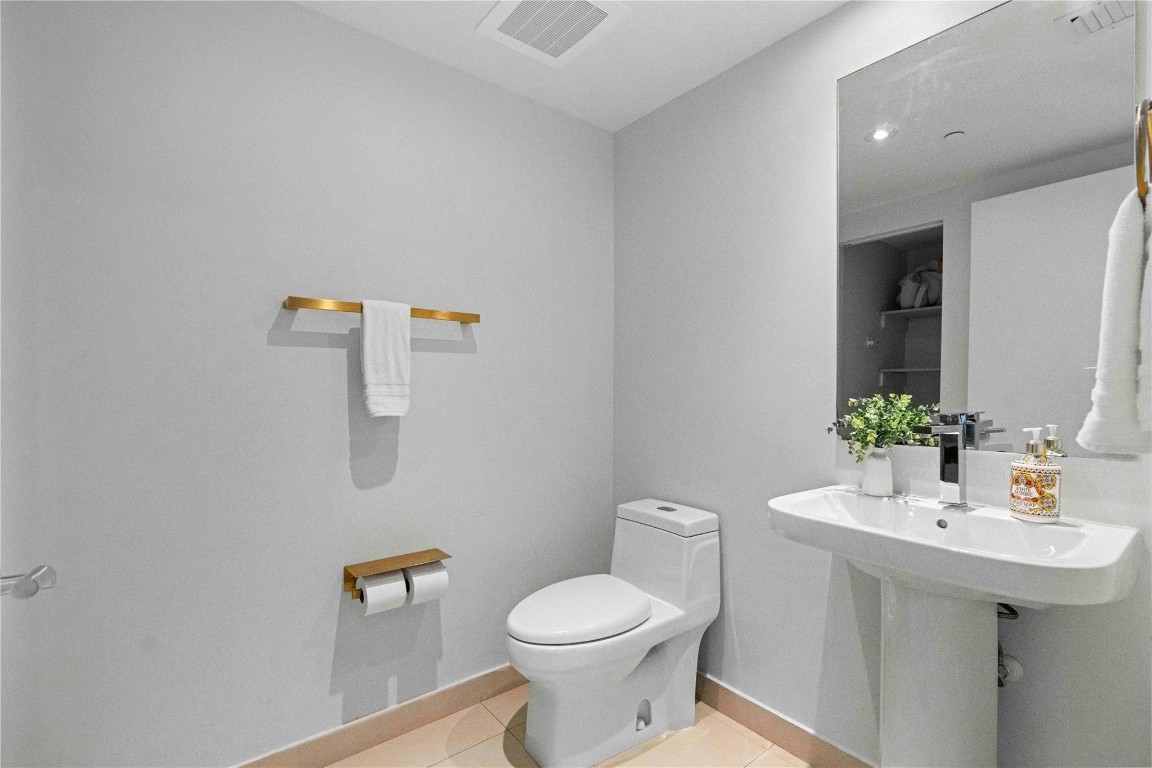 Lyfe Beach Resort - Residential