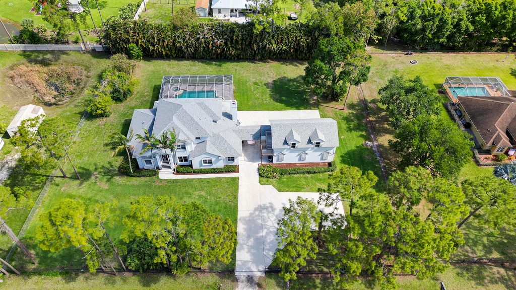 Photo of 13747 55th Road N, West Palm Beach, FL 33411 (MLS # B26020168)