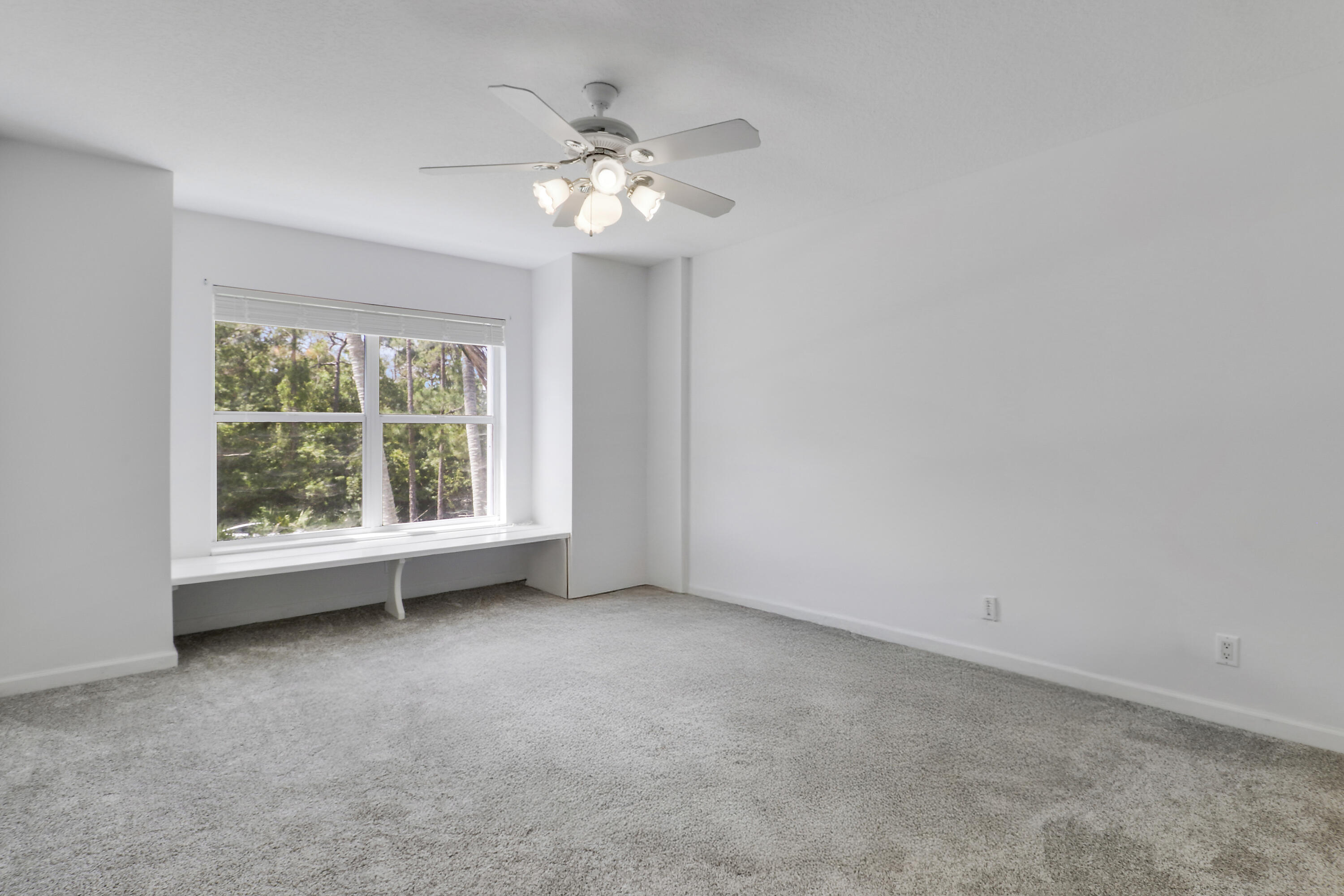 The Acreage - Residential