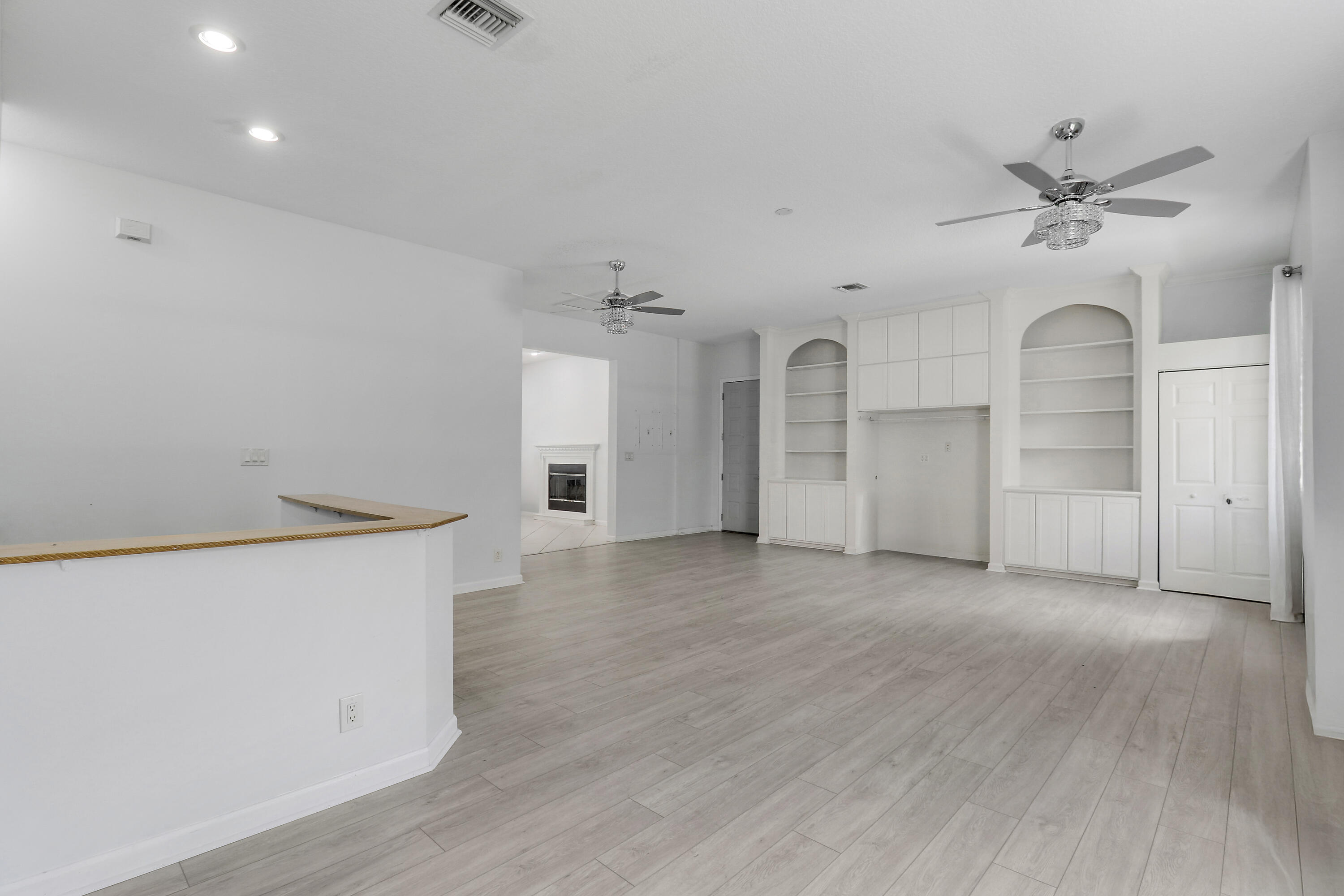 The Acreage - Residential