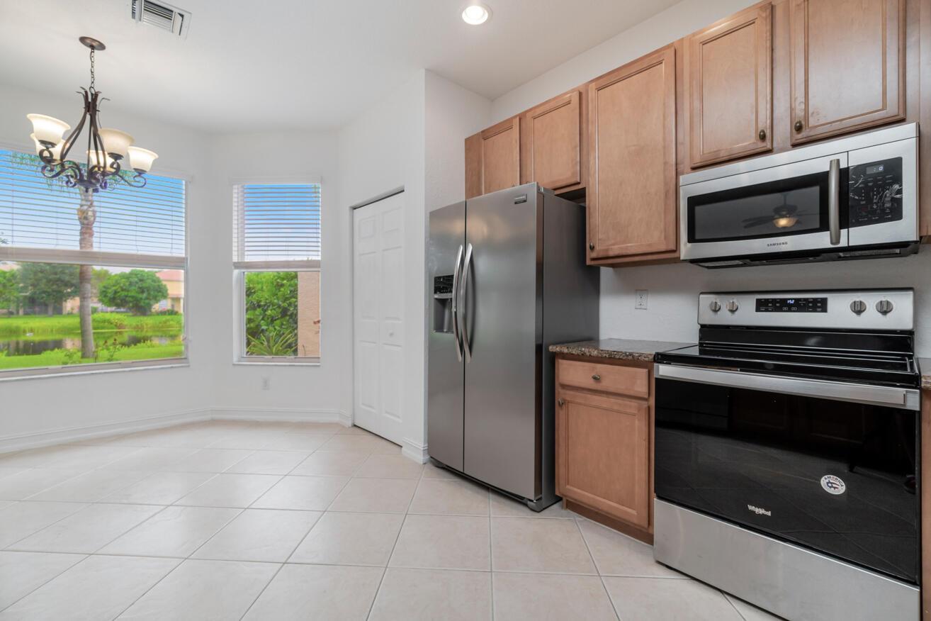 10324 Willow Oaks Trail