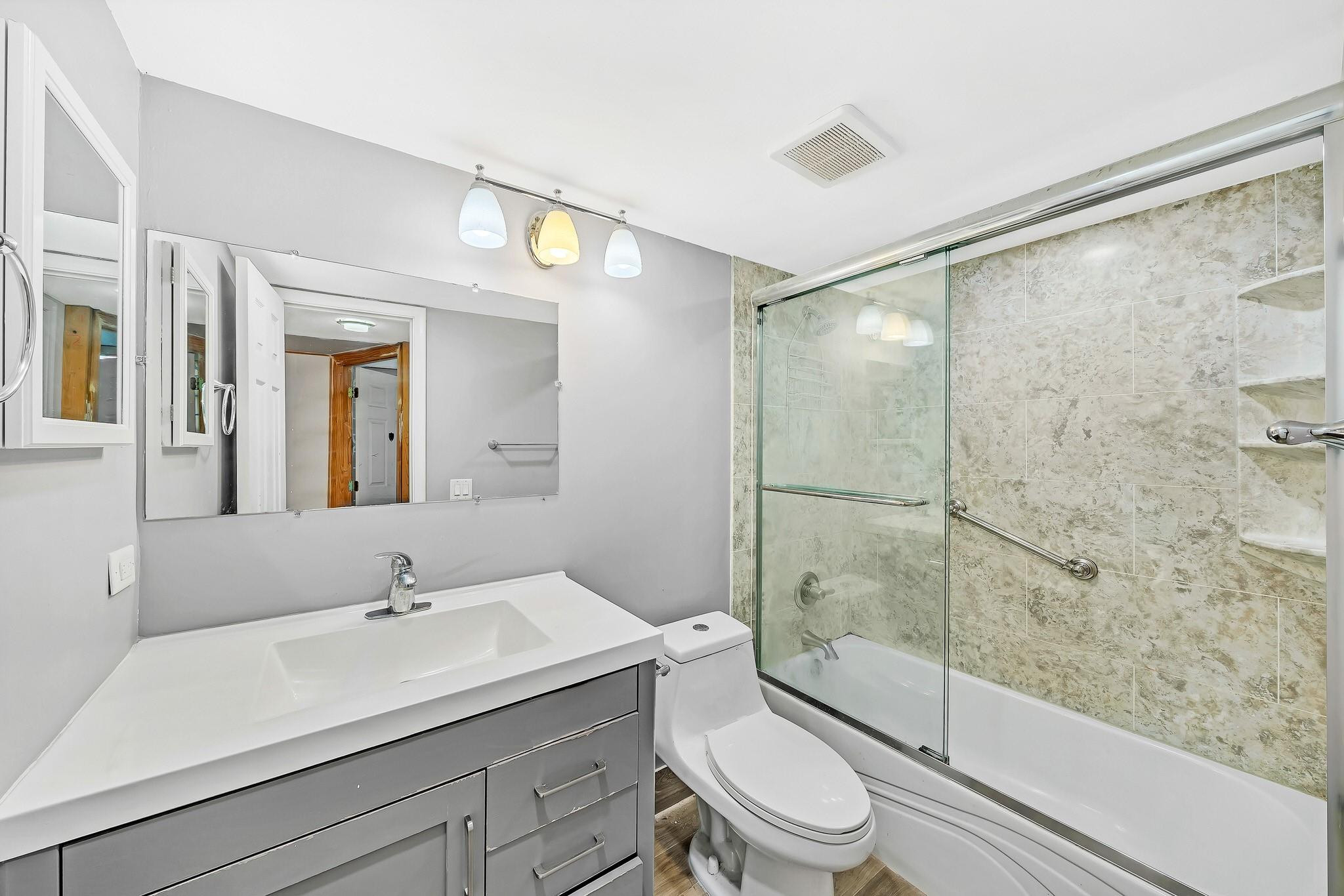 Hollybrook Golf and Tenni - Residential