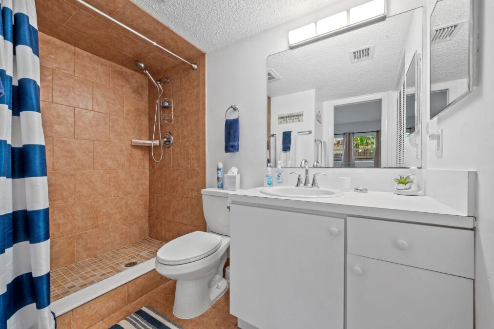 Village of North Palm Beach - Residential Lease