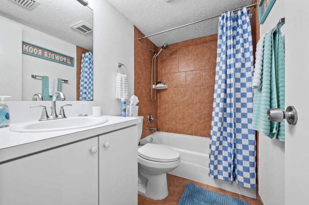 Village of North Palm Beach - Residential Lease