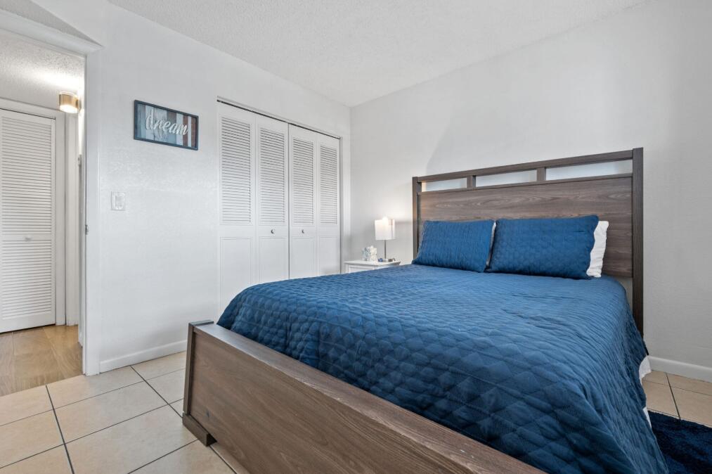 Village of North Palm Beach - Residential Lease