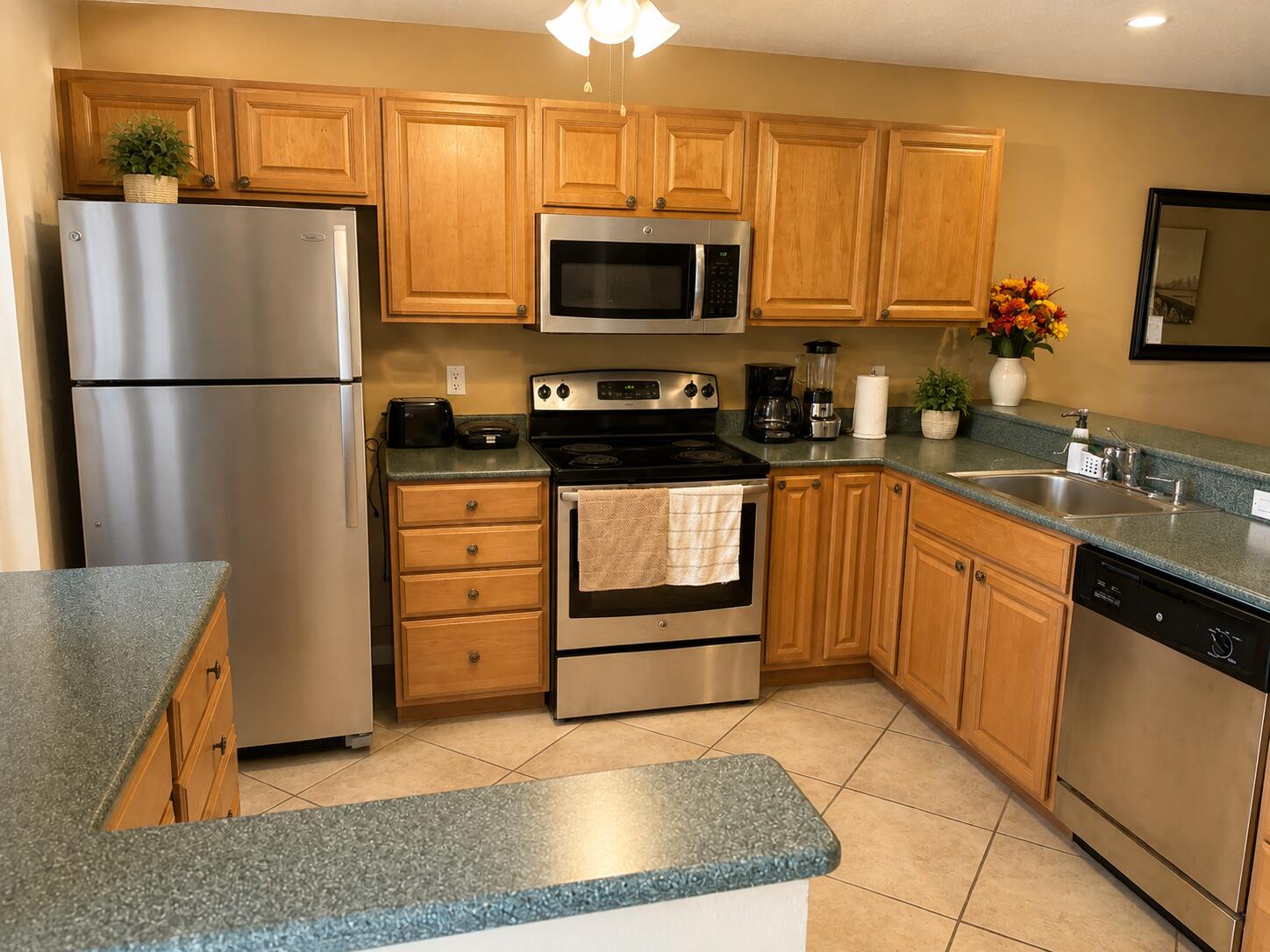 230 NE 26TH Avenue 404