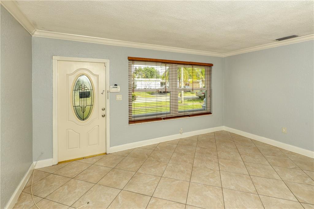 Sunrise Golf Village Sec - Residential