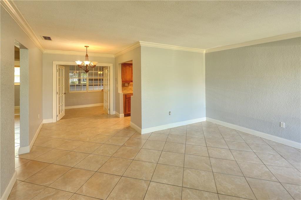 Sunrise Golf Village Sec - Residential