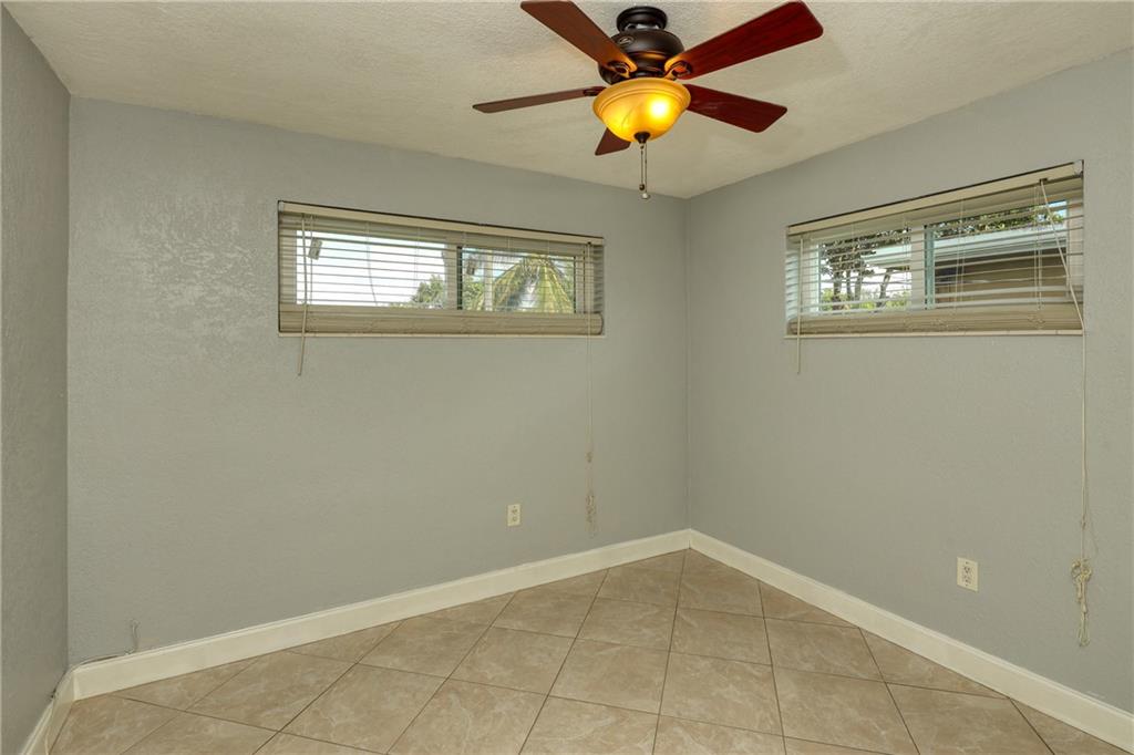 Sunrise Golf Village Sec - Residential