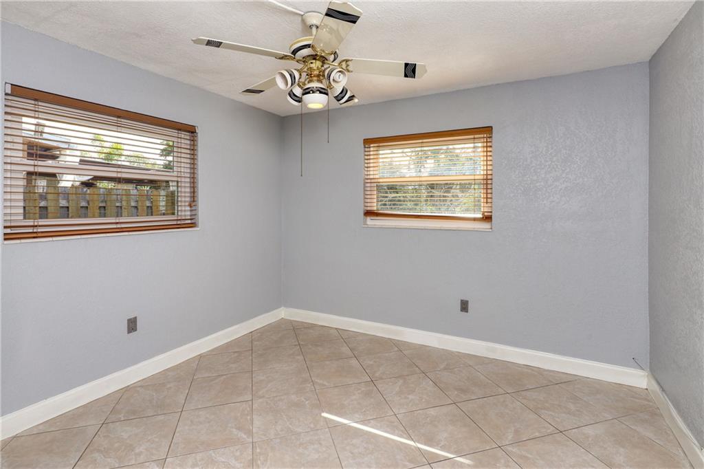 Sunrise Golf Village Sec - Residential