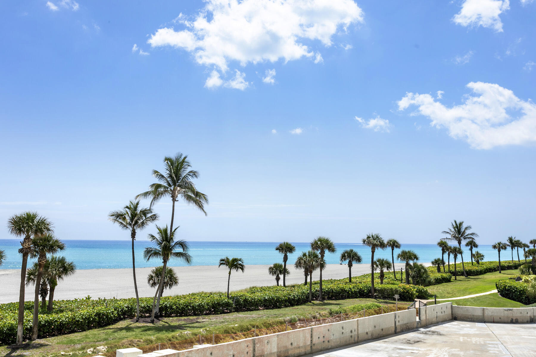 400 Ocean Trail Way 303