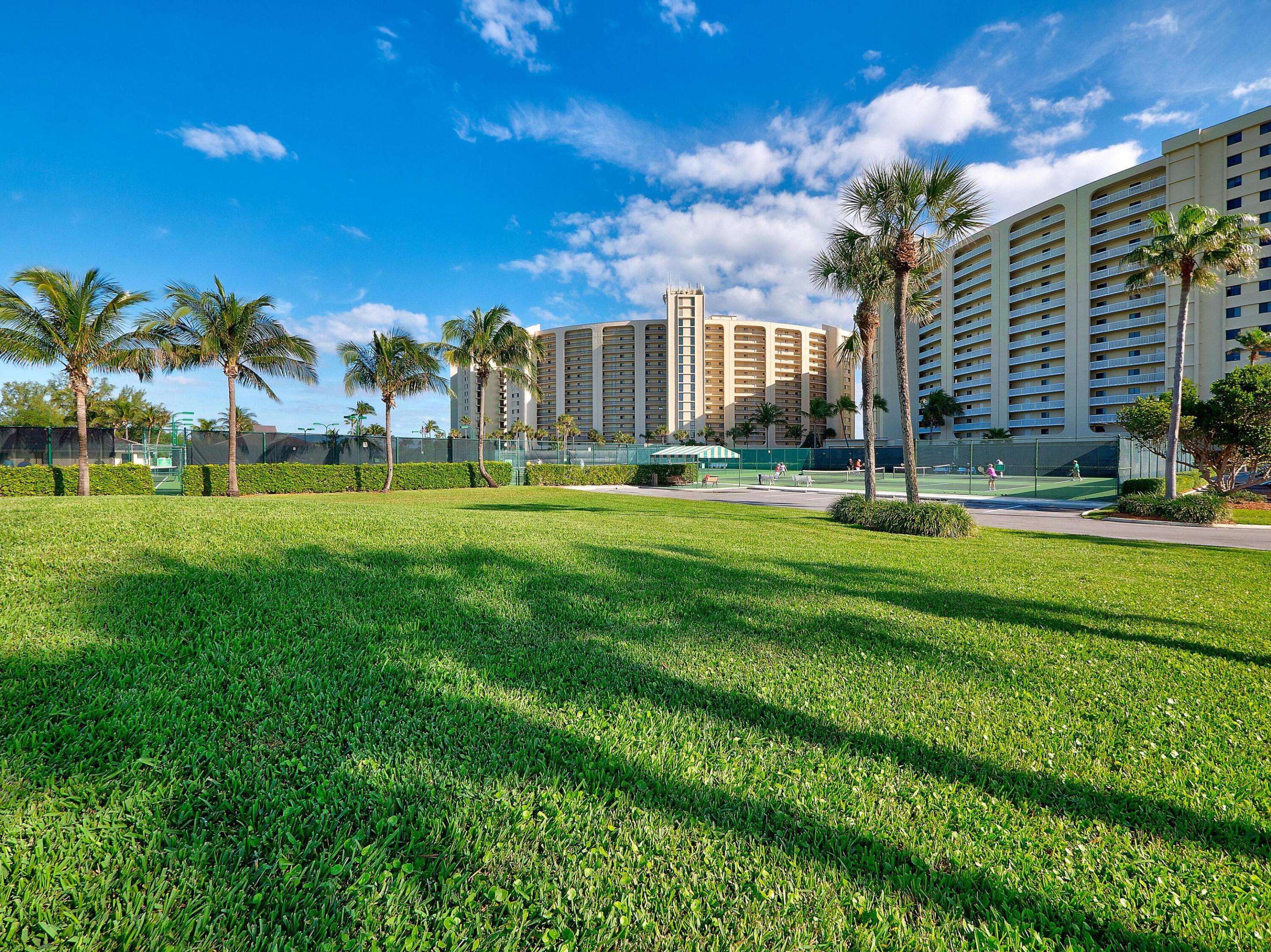 Ocean Trail - Residential