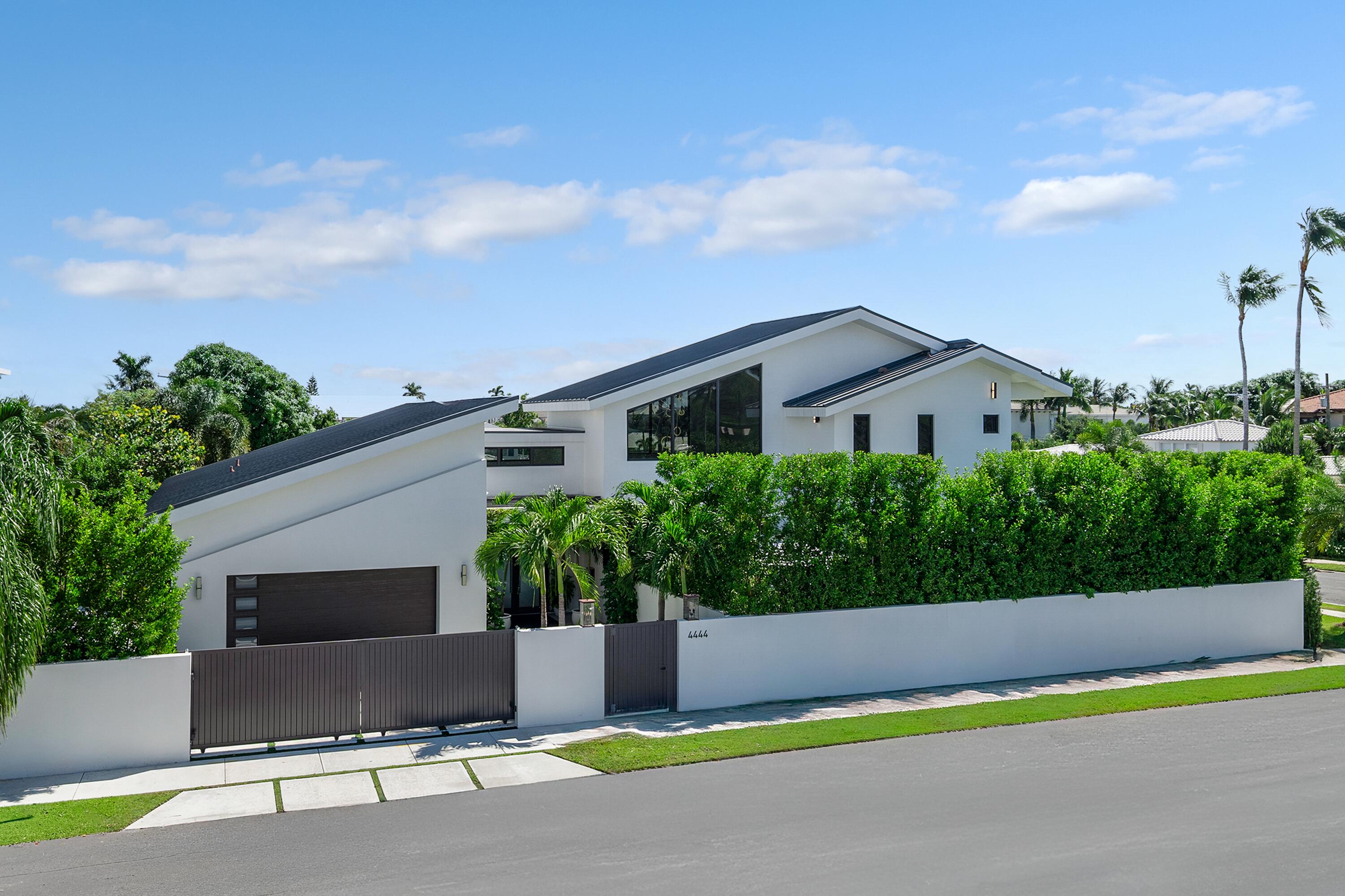 Worth Court WPB 1st Add In - Residential