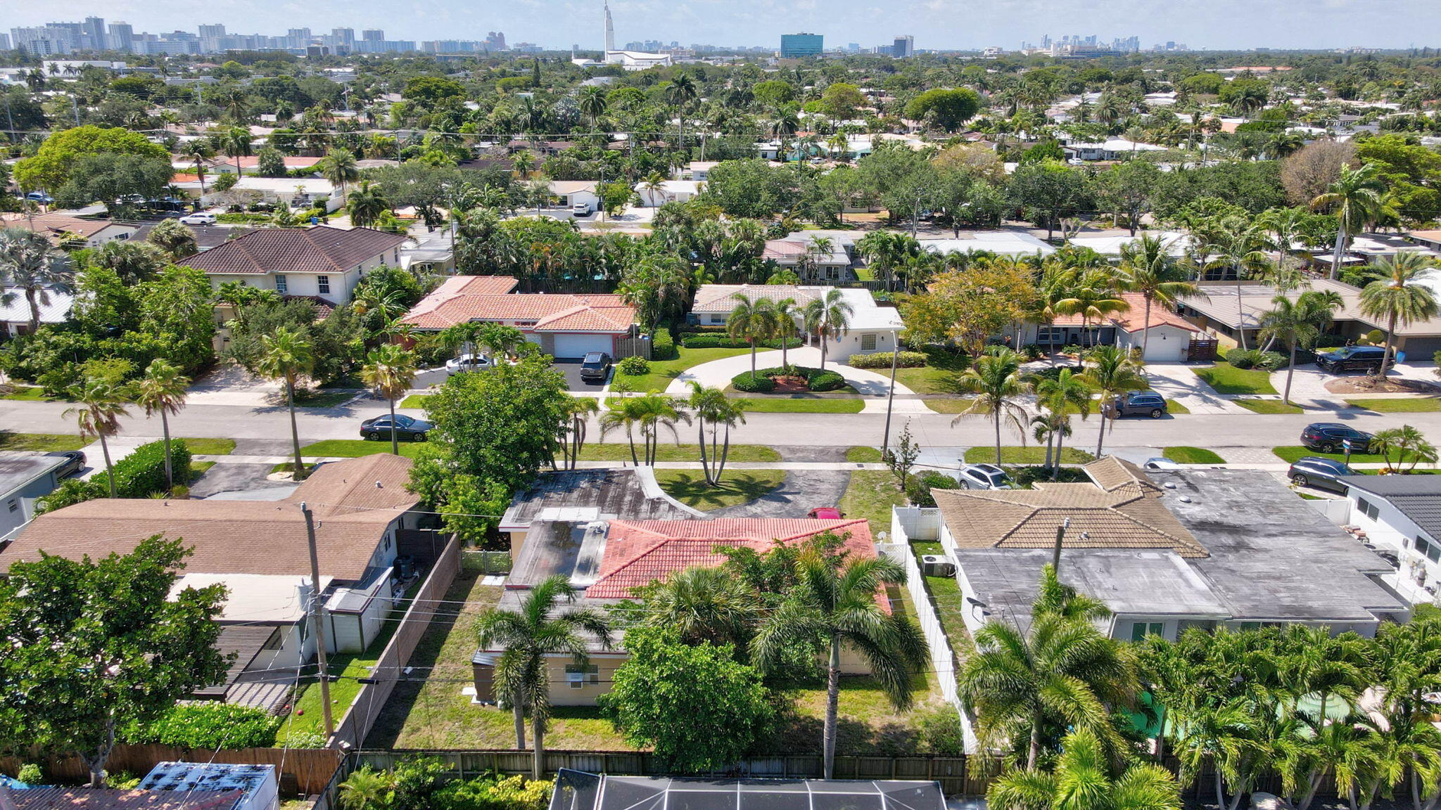 IMPERIAL POINT 1 SEC - Residential