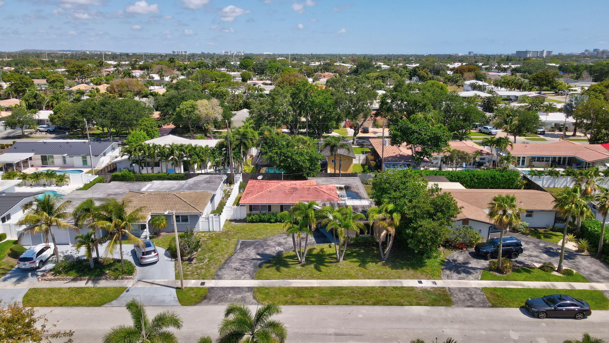 IMPERIAL POINT 1 SEC - Residential
