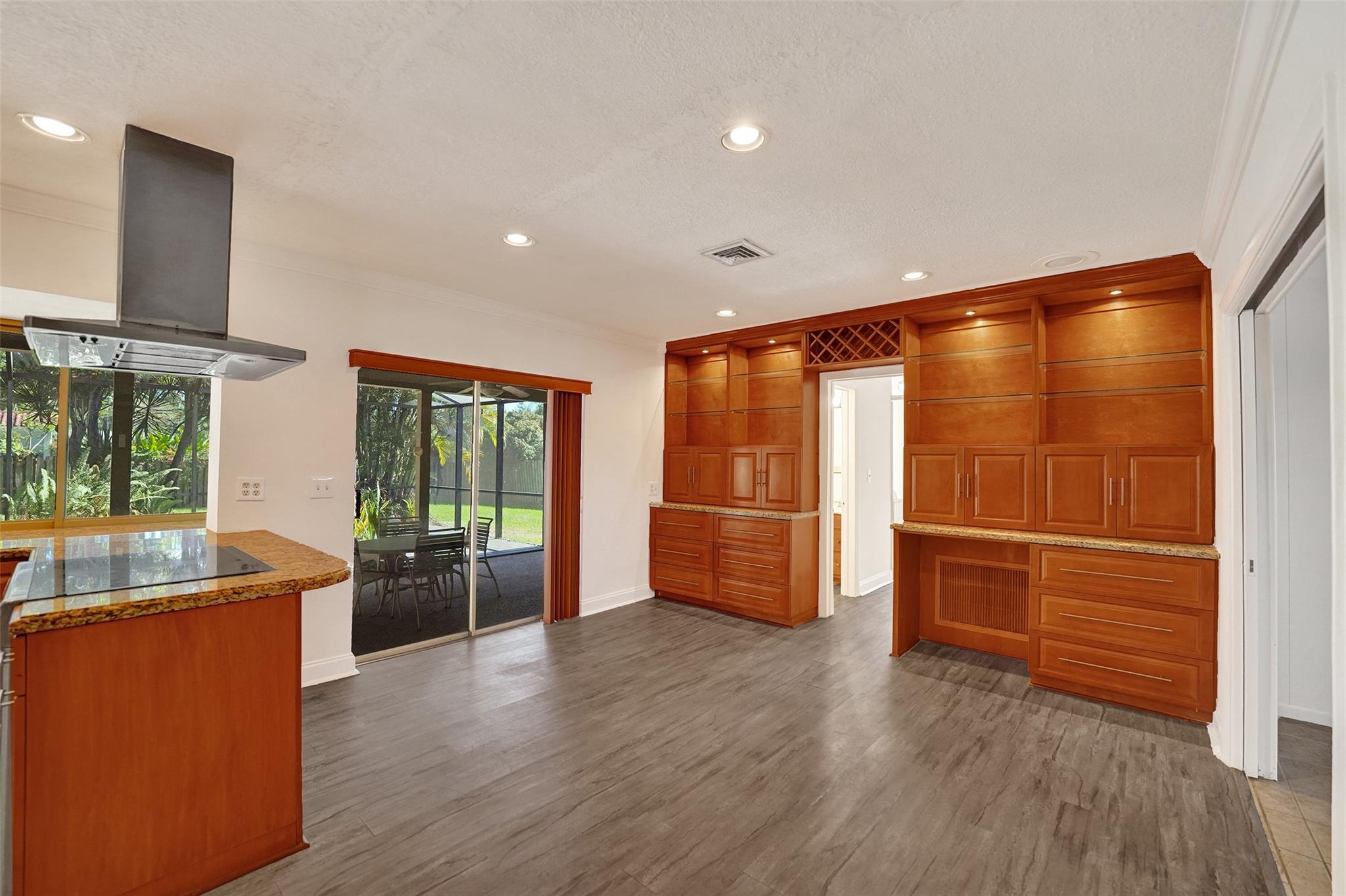 Everglade Land Sales Co S - Residential